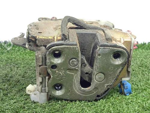 Front right lock NISSAN CABSTAR E (TL_, VL_) 105.35, 110.35, 110.45 (TL0) | BP27255778C97 