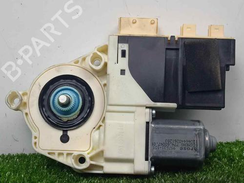 Right front window motor CITROËN C4 I (LC_)  | BP11761030E20 