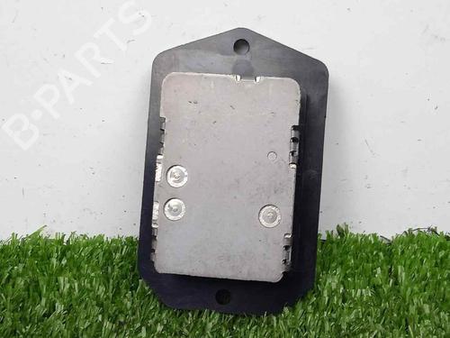 Used Heater resistor TOYOTA YARIS (_P13_) 1.3 (NSP130_, NSP130) (99 hp) 11651380