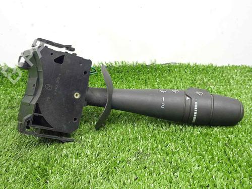 Used Steering column stalk OPEL VIVARO A Van (X83) 2.0 CDTI (F7) (90 hp) 5721052
