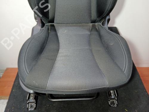 Right front seat HYUNDAI i30 (GD) 1.4 CRDi | BP36699706C16 - Image 2