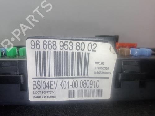Fuse box PEUGEOT 3008 I MPV (0U_) 2.0 HDi 150 / BlueHDi 150 | BP32361196E1