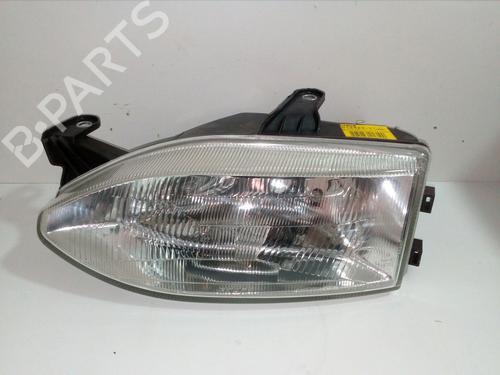 Used Left headlight FIAT PALIO Weekend (178_, 173_, 373_, 374_, 171_) 1.2 (178DYE1A, 178DYE1AAP, 178DYE1AAT) (80 hp) 27831560