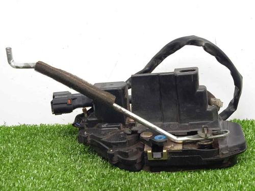 Used Front left lock KIA CARENS II MPV (FJ) [2002-2013]  8271324