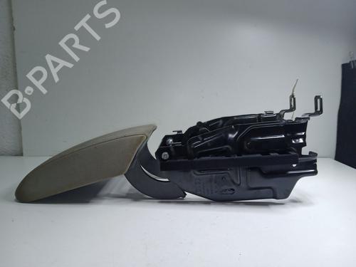 Armrest / Center console AUDI Q5 (8RB) 2.0 TDI quattro | BP31968635I20