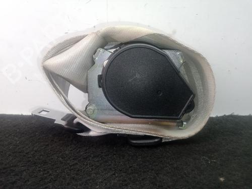 Sikkerhetsbelte bak i midten RENAULT SCÉNIC III (JZ0/1_) 1.6 dCi (JZ00, JZ12) (130 hp) 22381554