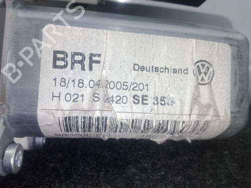 Right rear window motor SEAT LEON (1P1) 2.0 TDI 16V | BP22239726E22 