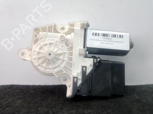 Portierruitmotor linksachter SEAT LEON (1P1) 2.0 TDI 16V (140 hp) 22239725