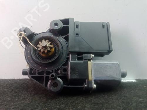 Used Right rear window motor RENAULT SCÉNIC III (JZ0/1_) [2008-2016]  22239673