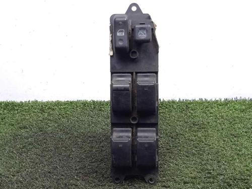 Used Left front window switch TOYOTA COROLLA (_E12_) [2001-2008]  8381818