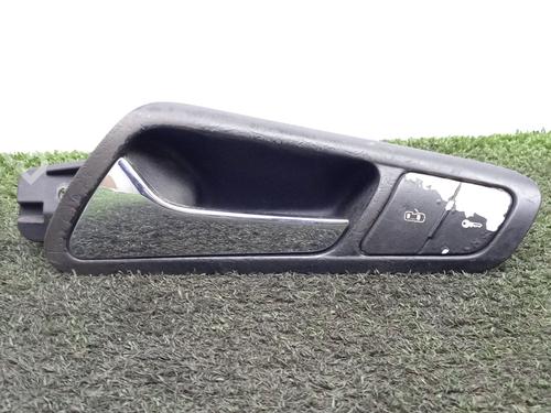 Used Front left interior door handle VW PASSAT B6 (3C2) 2.0 TDI 16V (140 hp) 22240086