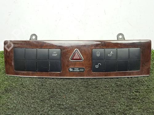 Used Warning switch MERCEDES-BENZ C-CLASS (W203) C 220 CDI (203.008) (150 hp) 22239889