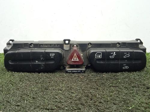 Used Warning switch MERCEDES-BENZ CLK (C209) CLK 270 CDI (209.316) (170 hp) 22239813