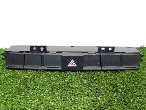 Used Warning switch HYUNDAI H350 Platform/Chassis [2015-2025]  22238764