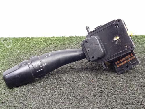 Used Headlight switch KIA SORENTO I (JC) 2.5 CRDi 4WD (140 hp) 22239940