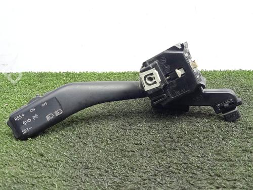 Used Headlight switch SEAT LEON (1P1) 1.9 TDI (105 hp) 21361292