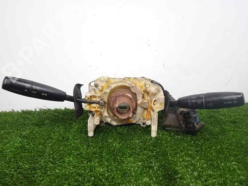 Used Headlight switch KIA CLARUS Estate (GC) 2.0 i 16V (133 hp) 5689740