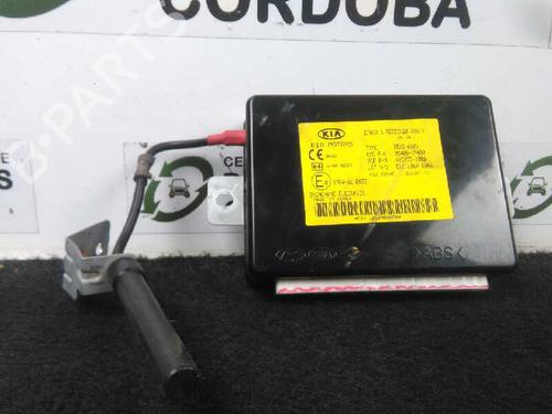 Used Control unit KIA SPORTAGE II (JE_, KM_) 2.0 i 16V (141 hp) 5747361