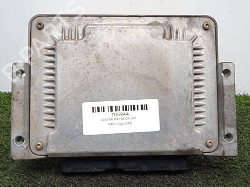 Engine control unit (ECU) FIAT STILO (192_) 1.9 JTD (192_XE1A) | BP21393883M57 