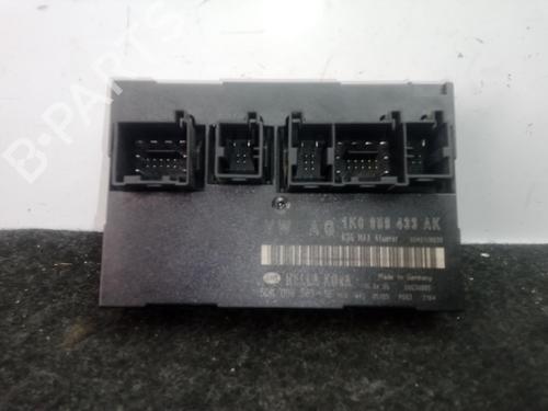 Used Electronic module SEAT LEON (1P1) 2.0 TDI 16V (140 hp) 21285854