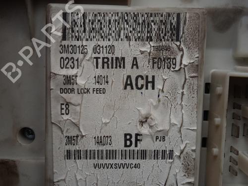 Fuse box FORD FOCUS C-MAX (DM2) 2.0 TDCi | BP21395869E1 
