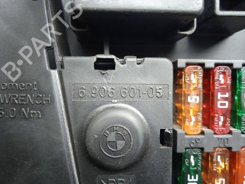 Fuse box BMW 5 Touring (E61) 525 d | BP21387427E1 