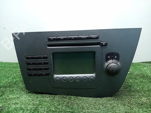 Used Radio SEAT LEON (1P1) 1.9 TDI (105 hp) 22238788