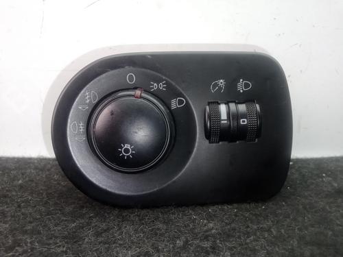 Used Headlight switch SEAT LEON (1P1) 2.0 TDI 16V (140 hp) 22239743