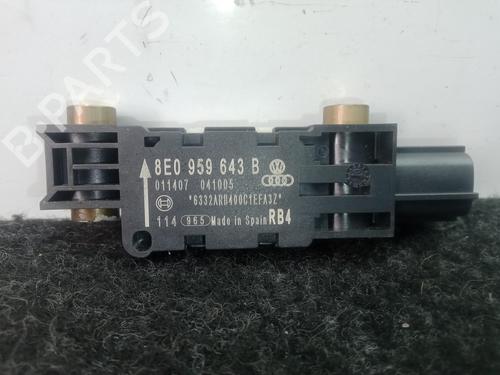 Otra AUDI A4 B6 (8E2) [2000-2005]  22239467