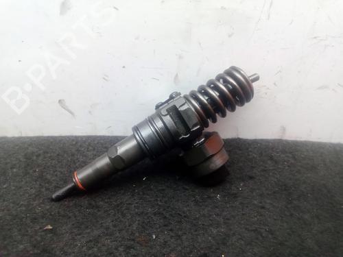 Used Injector VW GOLF IV (1J1) 1.9 TDI (90 hp) 25904702