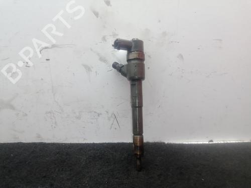 Used Injector OPEL COMBO Box Body/MPV (X12) 1.3 CDTI (B05) (90 hp) 25904721