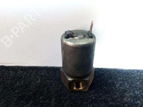 Used Fuel pump RENAULT MASTER II Van (FD) [1997-2013]  26518396