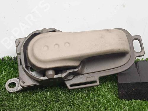 Used Front left interior door handle NISSAN MICRA III (K12) [2002-2010]  26732967