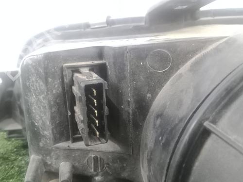Right headlight PEUGEOT 306 Hatchback (7A, 7C, N3, N5)  | BP28488877C29 