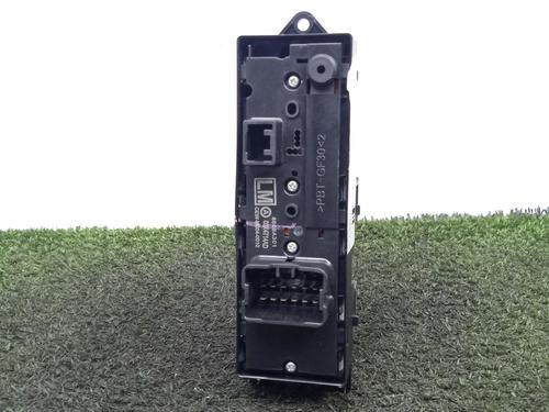 Left front window switch MITSUBISHI MIRAGE / SPACE STAR VI Hatchback (A0_A) 1.2 (A03A) | BP29176675I27 