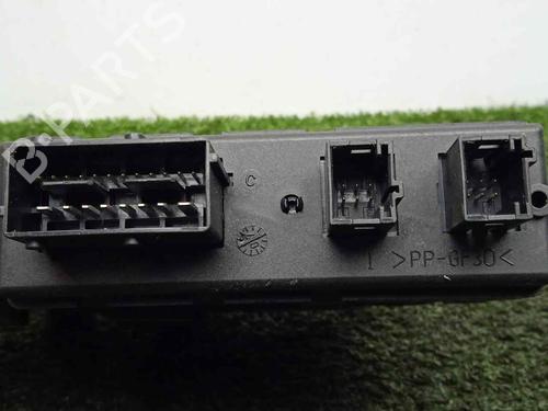 Right front window motor CITROËN C4 Picasso I MPV (UD_) 2.0 HDi 138 | BP29955890E20 