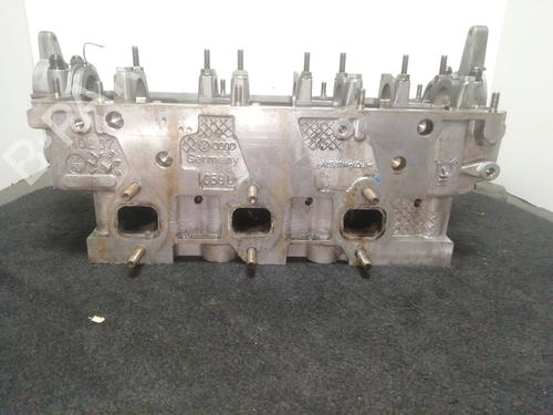 Used Cylinder head AUDI A4 B6 (8E2) 2.5 TDI quattro (180 hp) 30126549
