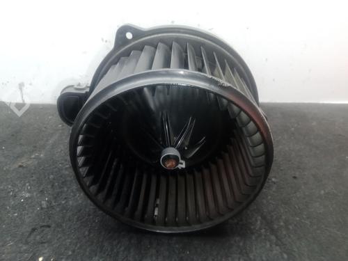Heater blower motor KIA RIO IV (YB, SC, FB) 1.4 CRDi 77 | BP30271289M62 