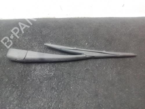 Used Rear windshield wiper arm HYUNDAI ix35 (LM, EL, ELH) 1.7 CRDi (116 hp) 30562799