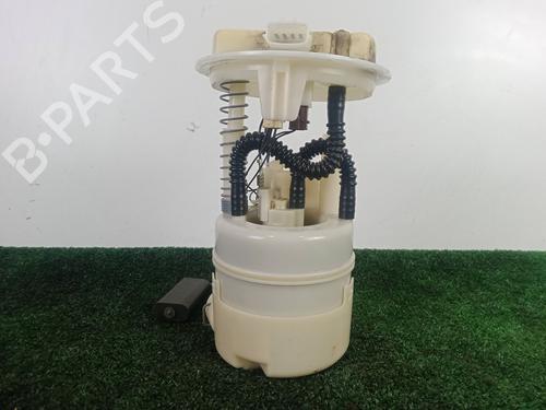 Used Fuel pump NISSAN MICRA III (K12) 1.2 16V (80 hp) 30562877