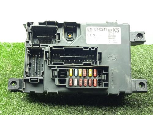 Used Fuse box OPEL CORSA D (S07) [2006-2015]  30570413