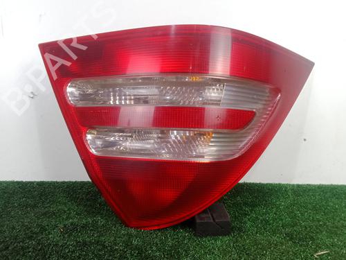 Piloto trasero izquierdo MERCEDES-BENZ C-CLASS (W203) C 220 CDI (203.006, 203.008) (143 hp) 30576435