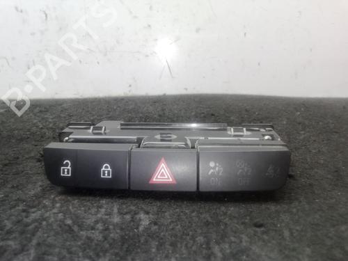 Used Warning switch OPEL INSIGNIA A (G09) 2.0 CDTI (68) (131 hp) 30578380