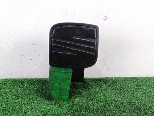 Used Tailgate handle SEAT CORDOBA (6L2) 1.4 TDI (70 hp) 30579545