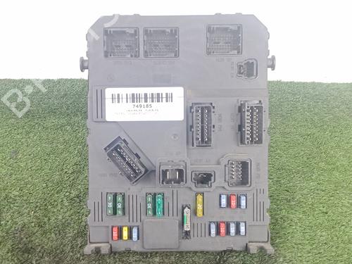 fuse-box-citroen-xsara-picasso-n68-1999-2000-2001-2002-2003-2004-2005-2006-2007-2008-2009-2010-2011-2012-31610701 main image