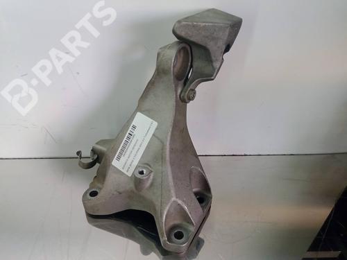 Used Engine mount Engine mount BMW 3 Touring (E91) 320 d (177 hp) 10242271 10242271