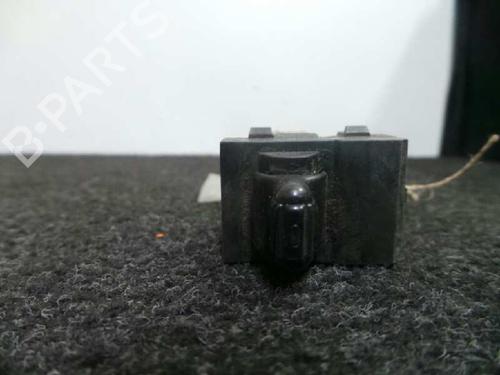 Used Left rear window switch CHRYSLER STRATUS (JA) 2.0 LE (131 hp) 12208164
