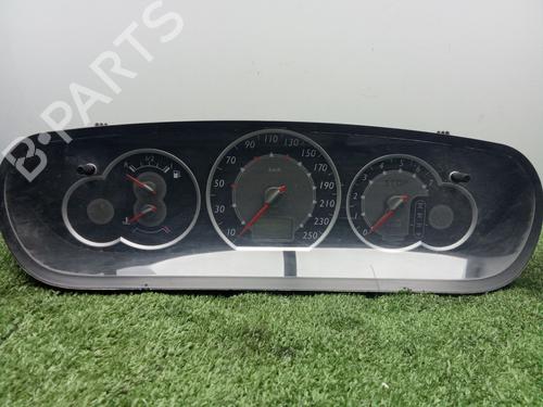 Used Instrument cluster Instrument cluster CITROËN C5 II (RC_) 1.6 HDi (RC8HZB) (109 hp) 35951777 35951777