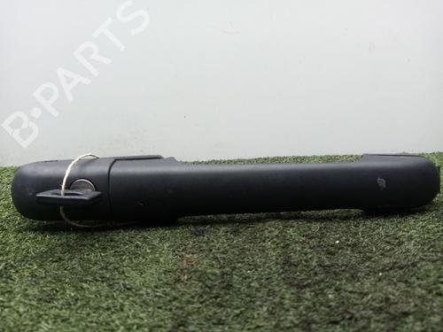 Used Front left exterior door handle Front left exterior door handle 38069100 38069100