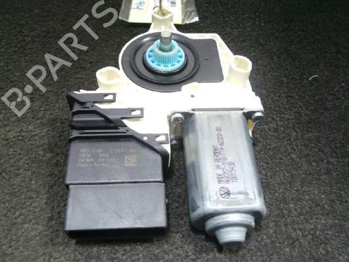 Used Right rear window motor VW TIGUAN (5N_) 2.0 TDI (140 hp) 5781661